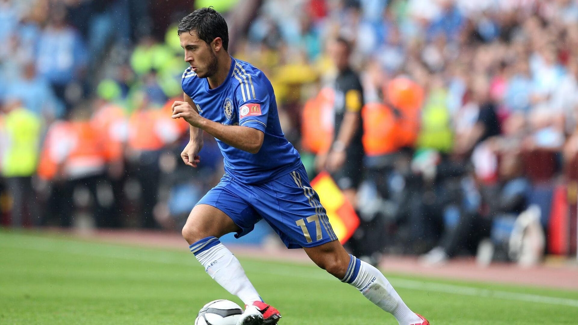 历史回眸：欧冠对决中的经典精彩瞬间，欧冠经典比赛视频回放